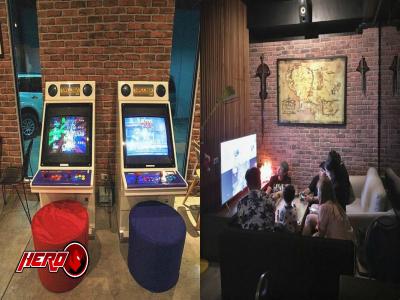 This restaurant allows you to play video games